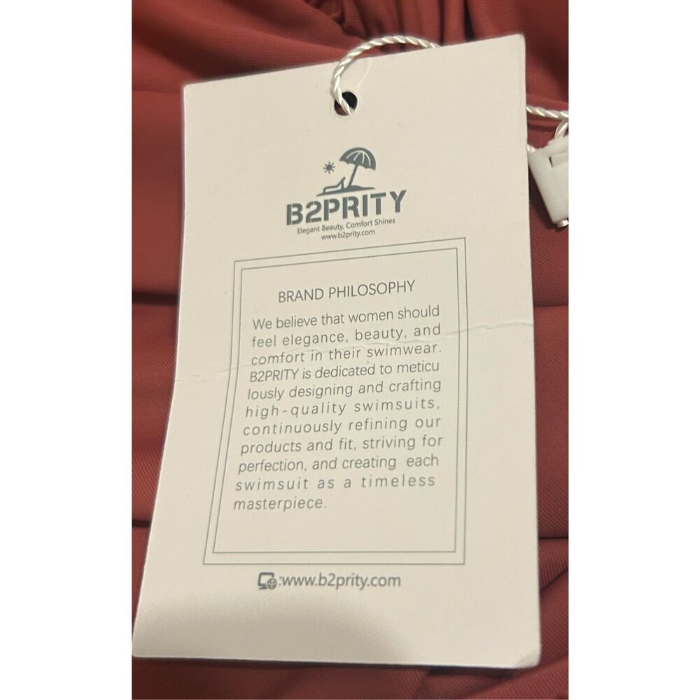 B2 Prity Swimsuit Size Large - Picture 4 of 6